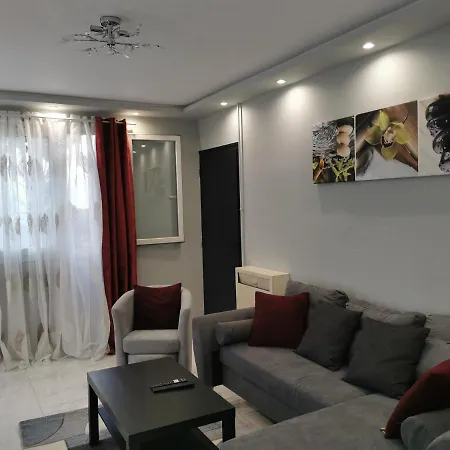 Appartement Meubles A Villeurbanne Lyon Esterno foto
